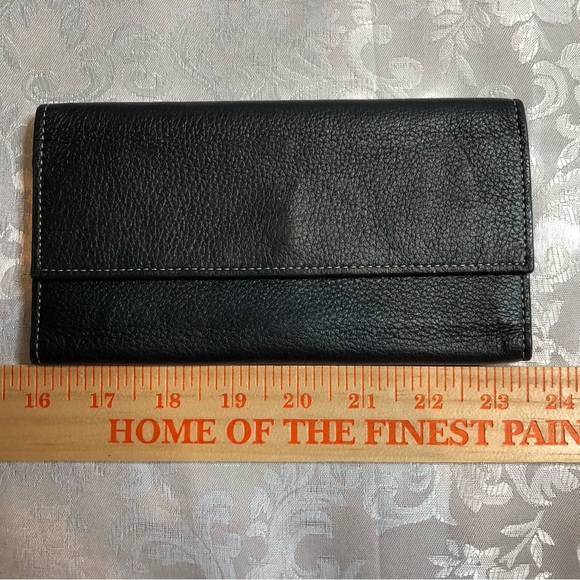 Eddie Bauer Genuine Leather Wallet Billfold Clutch - Picture 1 of 12